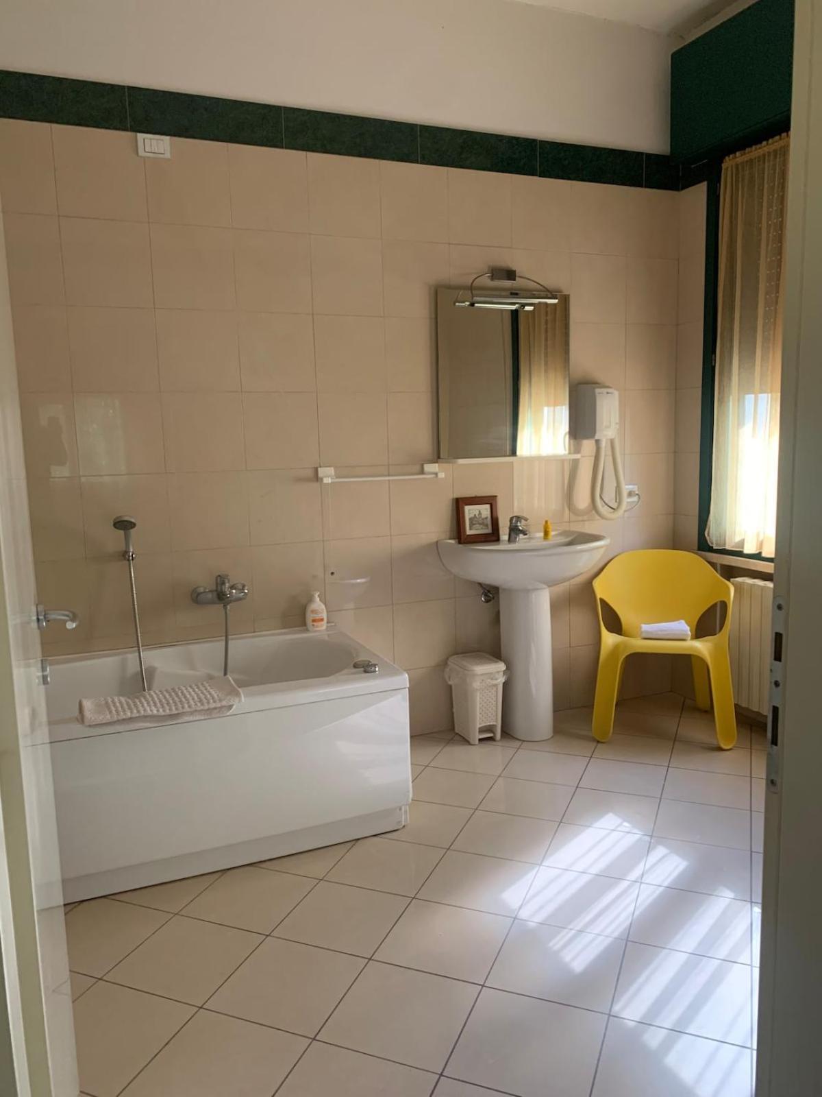 Residenza Il Capitano Bed & Breakfast San Benedetto Po Bagian luar foto