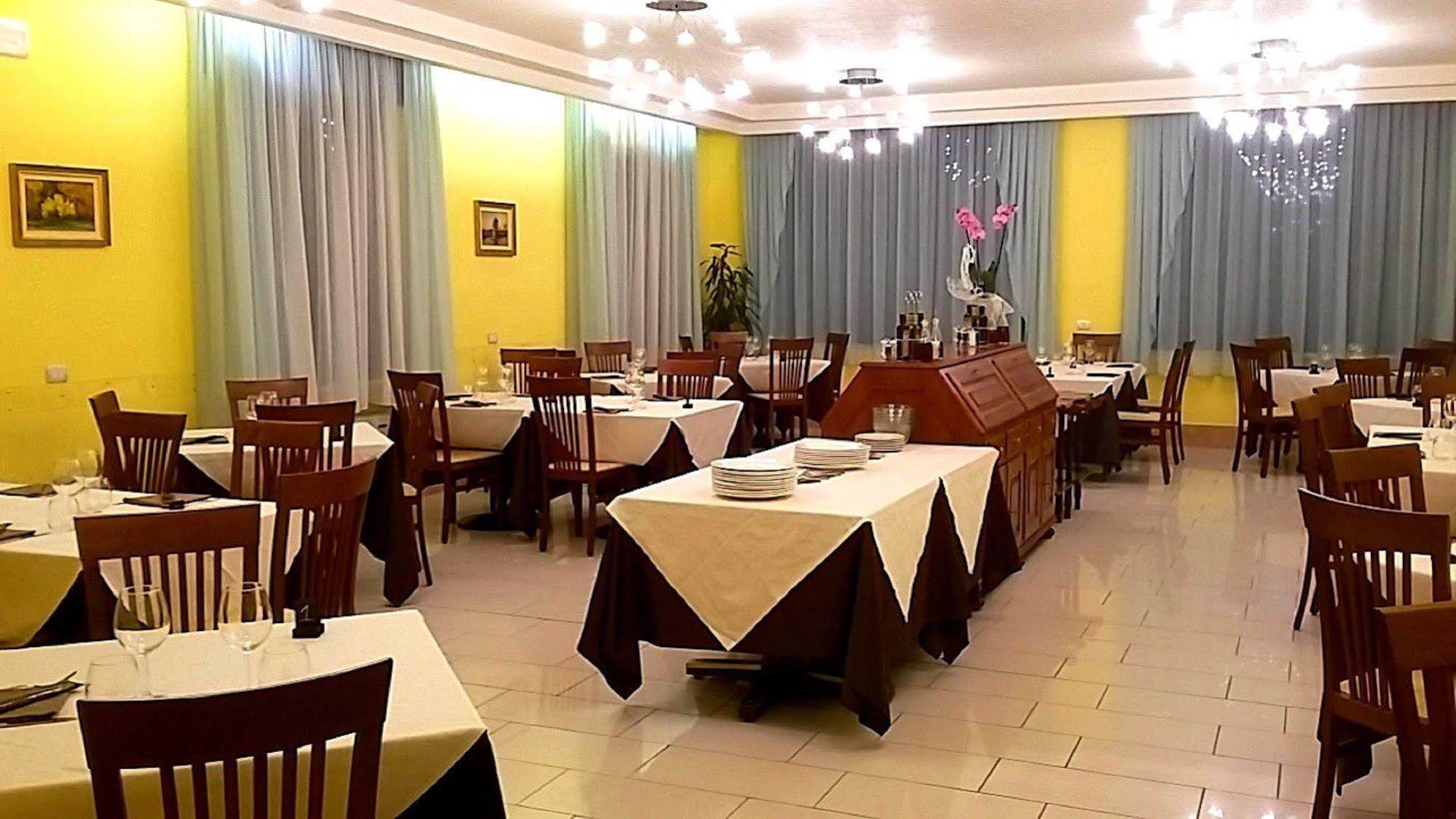 Residenza Il Capitano Bed & Breakfast San Benedetto Po Bagian luar foto