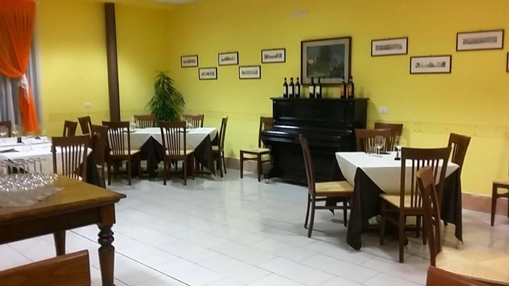 Residenza Il Capitano Bed & Breakfast San Benedetto Po Bagian luar foto