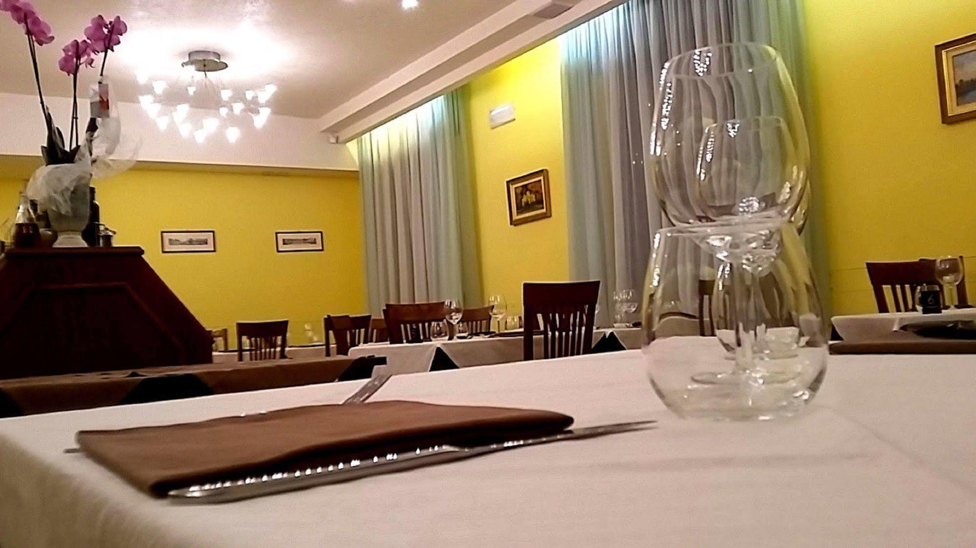Residenza Il Capitano Bed & Breakfast San Benedetto Po Bagian luar foto